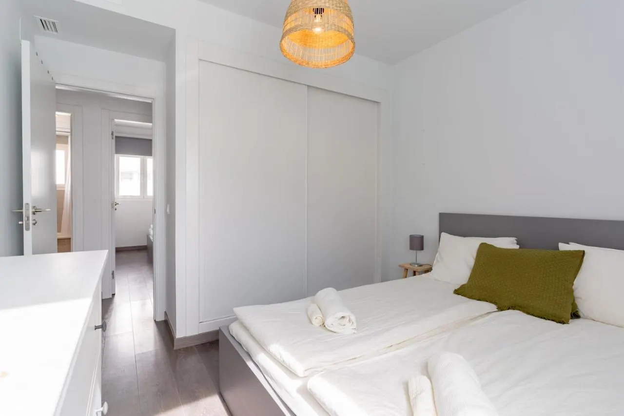 Central Apartment With Big Roof Terrace Estepona